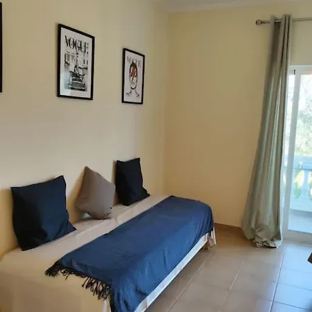 וילה Large Very Spacious Modern 4 Bedroom Sleep 8 To 10