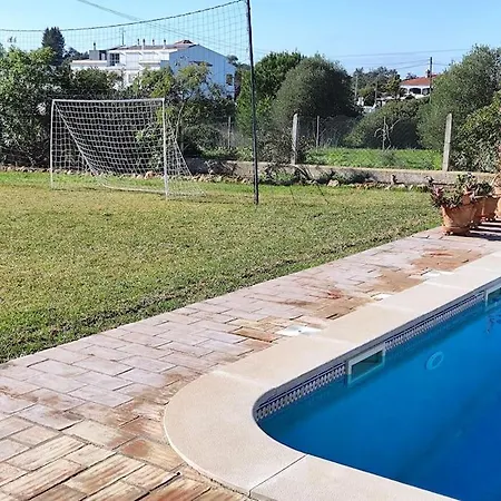 Large Very Spacious Modern 4 Bedroom Sleep 8 To 10 Loulé